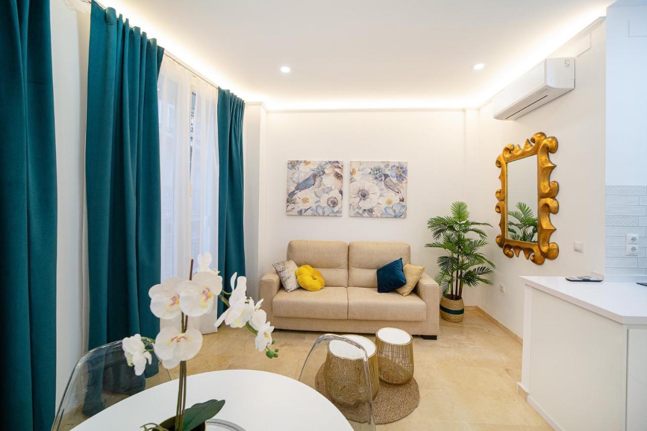Malaga Historical Centre Luxury Apartment Exterior photo
