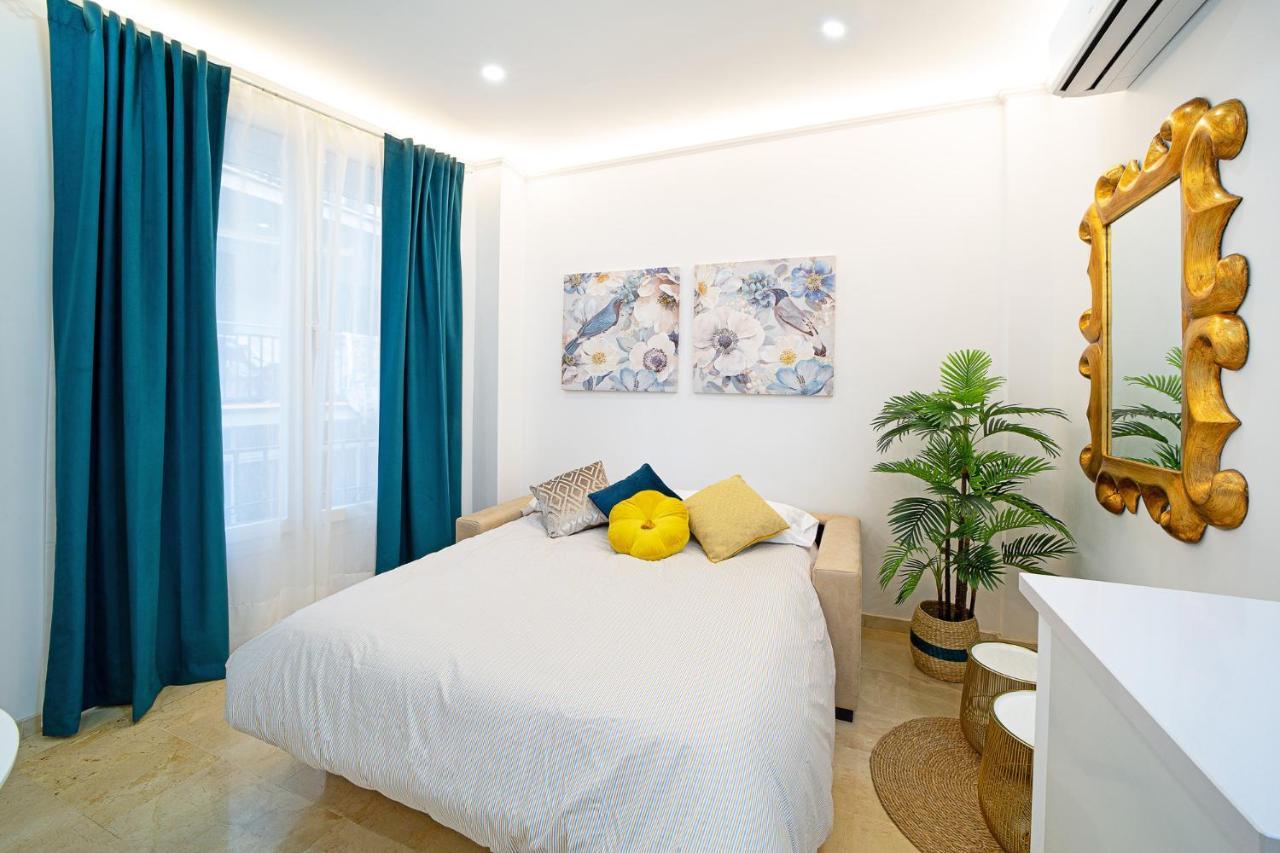 Malaga Historical Centre Luxury Apartment Exterior photo